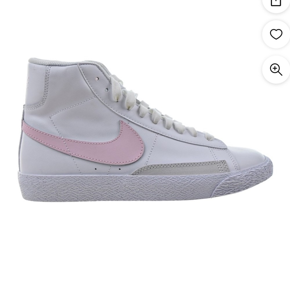 Nike Blazer Mid ‘77 white with pink check. Youth size 7 fits women’s size 8